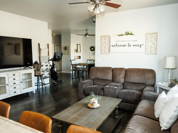 964 Maple Valley Way Way, Lindsay, CA 93247