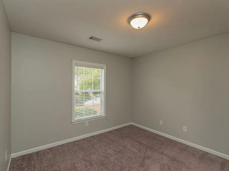 7010 Antilles Dr — Photo 16