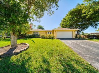 8600 SW 179th St, Palmetto Bay, FL 33157