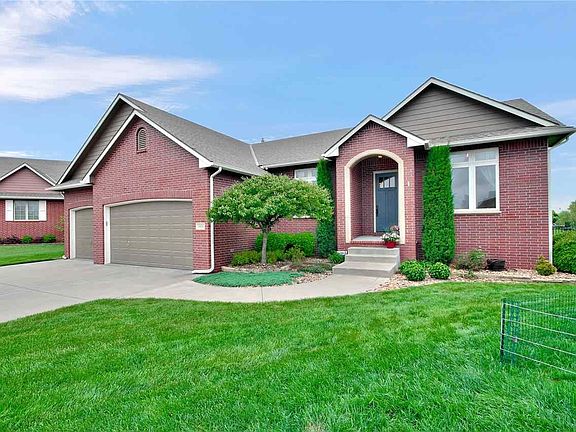 2nd image of 14211 E Ayesbury Cir