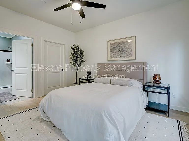 1614 NW 17th St #5 — Photo 24