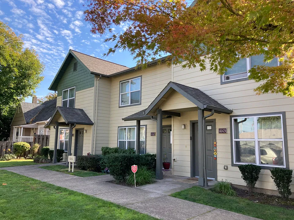 1262-1286 Highland Ave NE