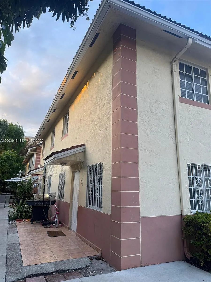 Building Photo - 6763 NW 182nd St #102