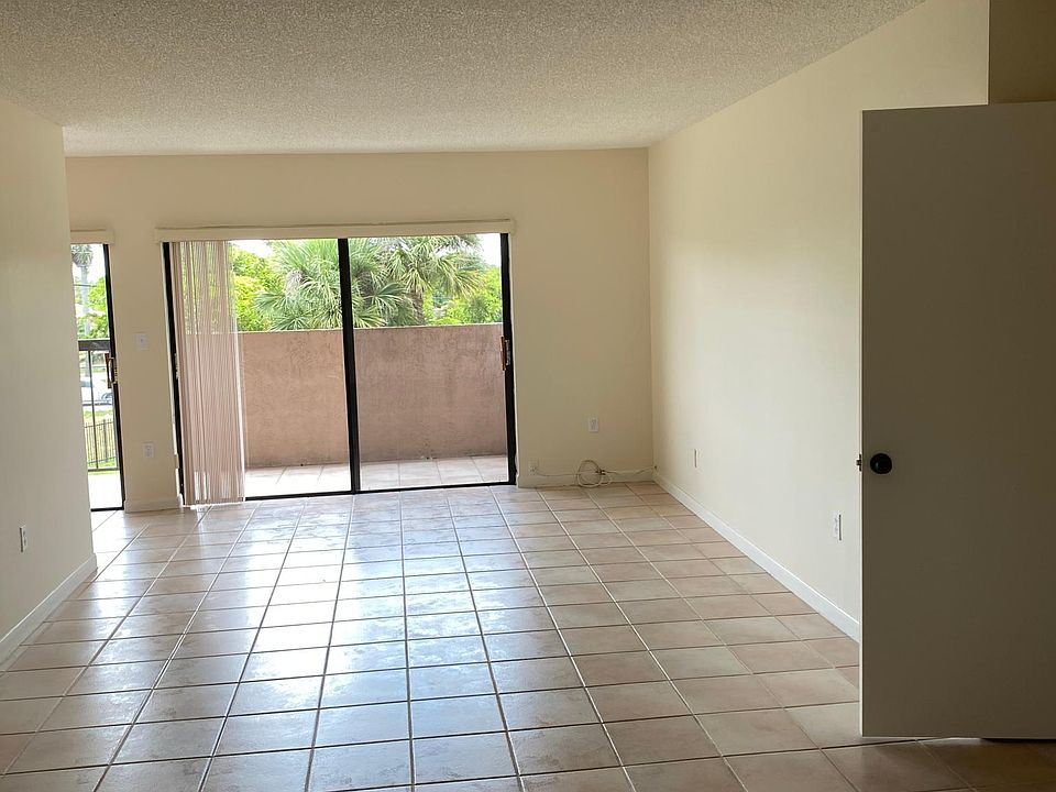 1st image of 5700 SW 127th Ave APT 1315