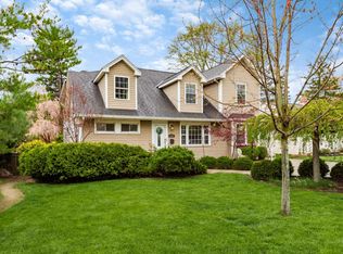 3197 Kenyon Rd, Columbus, OH 43221