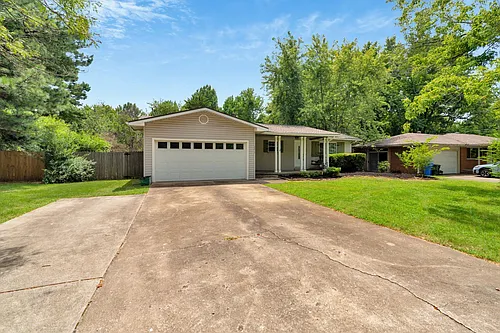 2219 W Ora Dr Photo 1 2219 W Ora Dr Photo 1