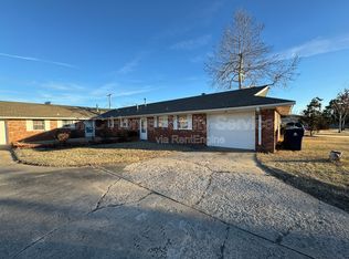 3512 Willow Springs Dr, Oklahoma City, OK 73112
