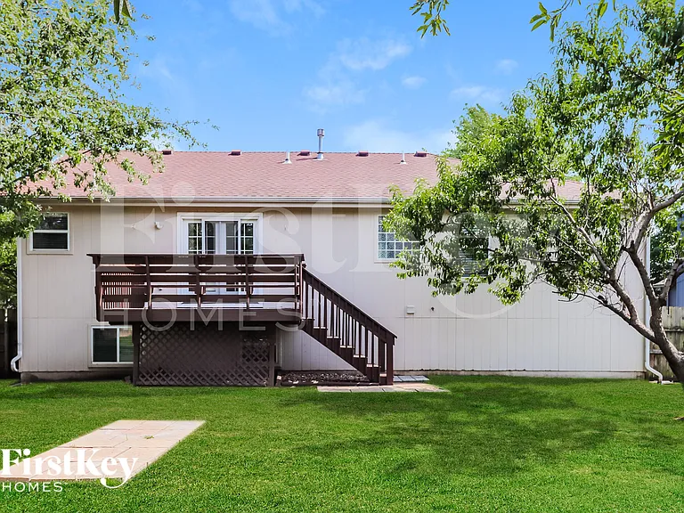 408 Preakness St — Photo 15