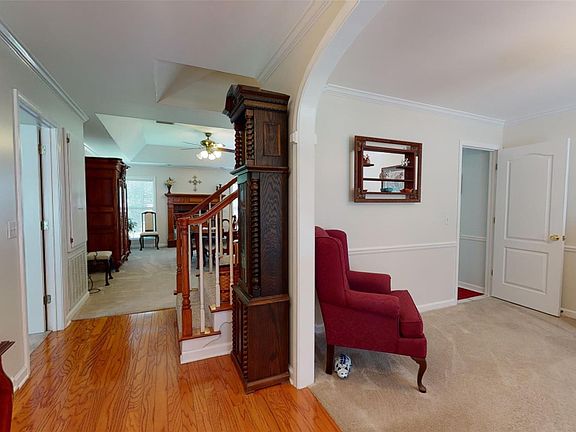 2nd image of 204 Wentworth Dr