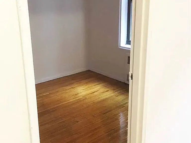 144-45 41st Ave #4C — Photo 4
