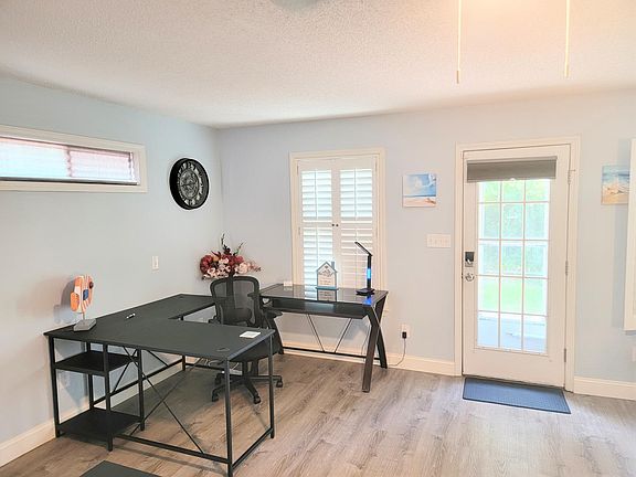 4th image of 3238 Cypress Ln