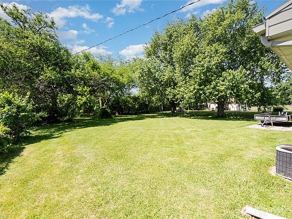 4th image of 2342 Wymore Pl