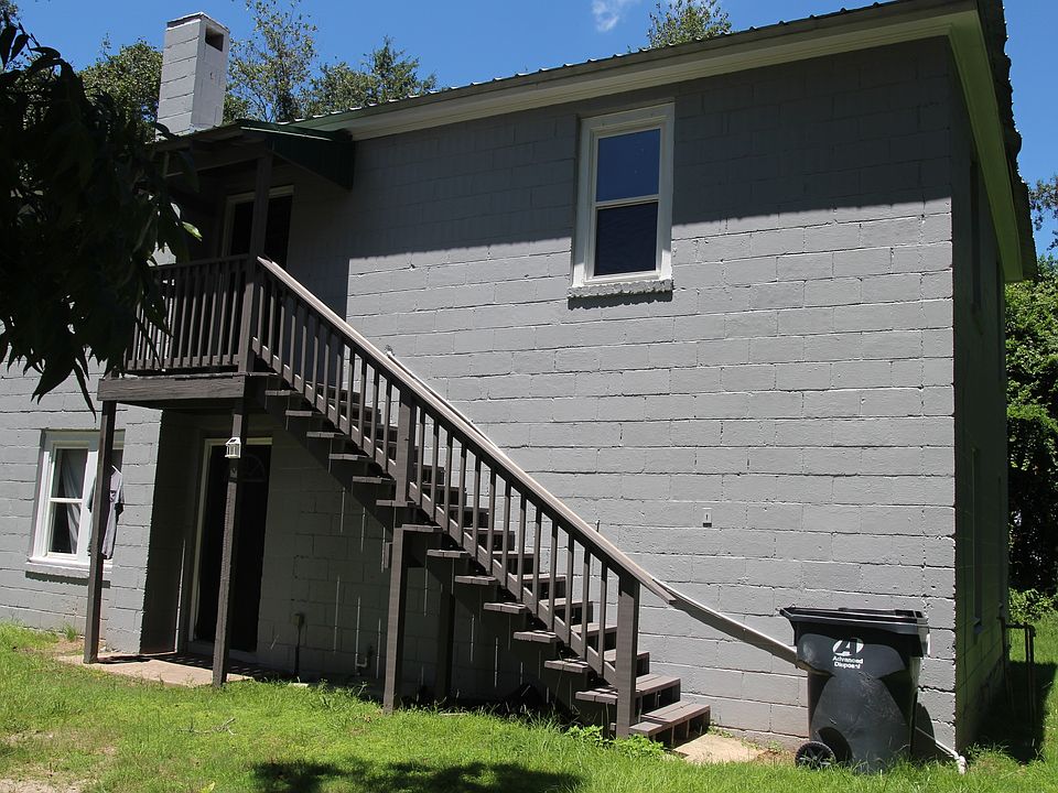 1st image of 115 Main St #B