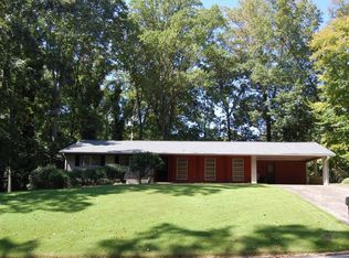 517 Hammett Dr, Decatur, GA 30032