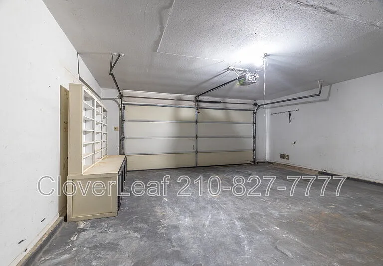 6026 Bloomwood St — Photo 34