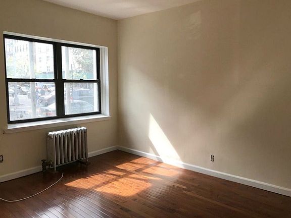 5th image of 645 Ocean Ave #A1*