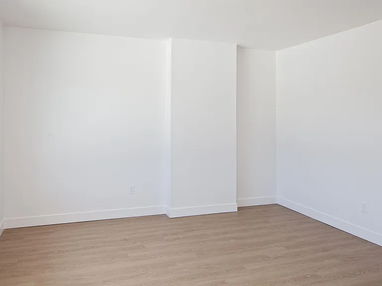 3132 SW Marigold St — Photo 31