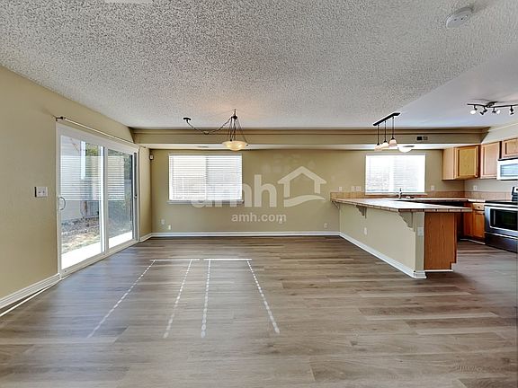 4th image of 4167 Odessa St