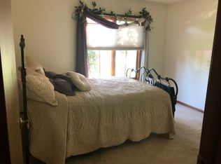 16231 Nola Dr, Livonia, MI 48154