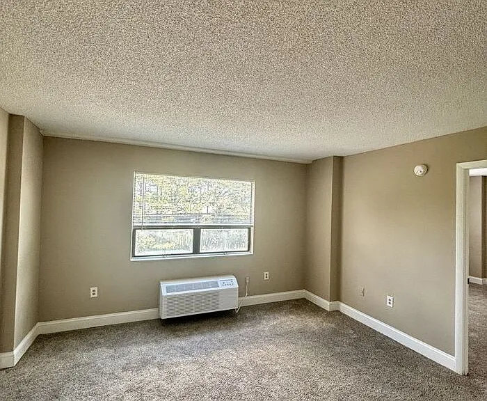 4700 Westgrove St #516 — Photo 5