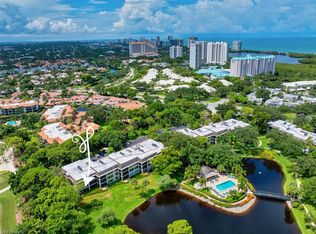 5950 Pelican Bay Blvd APT 111, Naples, FL 34108