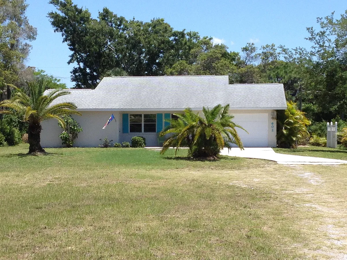 Building Photo - 602 Shore Rd