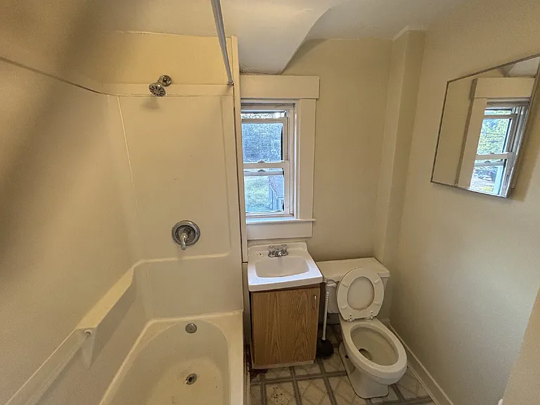 25 Ridgeway Ave — Photo 13