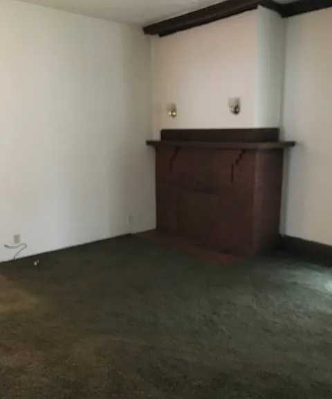 223 Broadway St — Photo 29