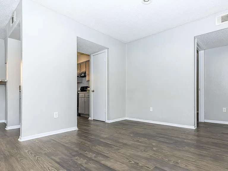 12148 Jollyville Rd — Photo 124