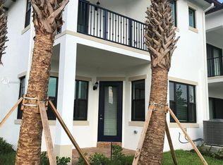 11778 SW 13th Ln, Pembroke Pines, FL 33025