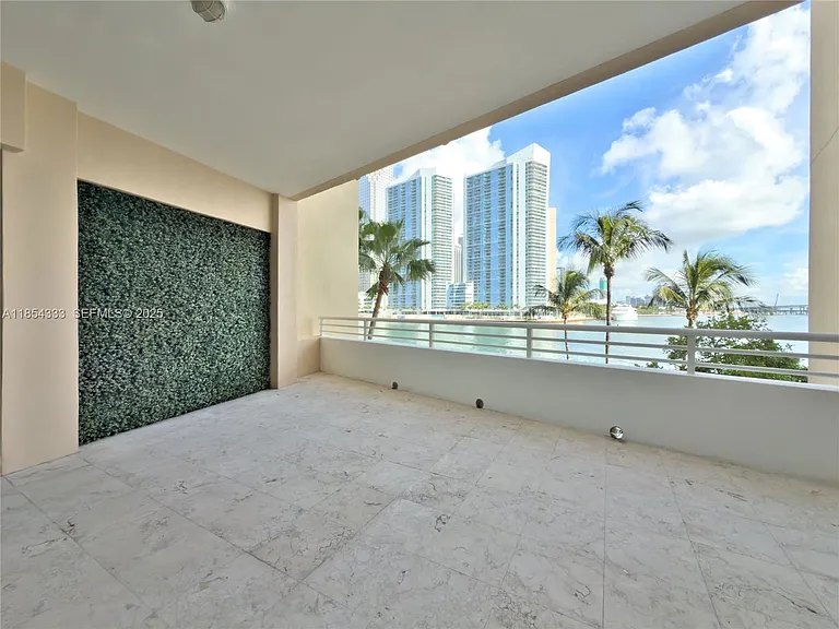 848 Brickell Key Dr #3 — Photo 10