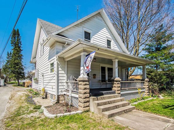 323 Dewey Ave, Goshen, IN 46526
