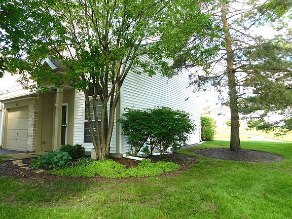 2nd image of 16 Carey Ln #16
