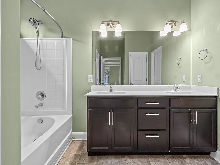 128 Sycamore Hill Dr — Photo 21