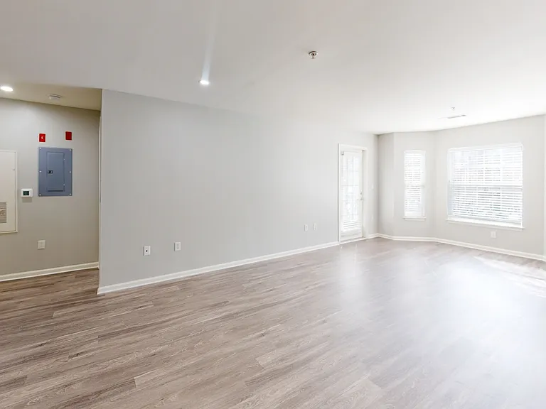 14 North — Photo 33