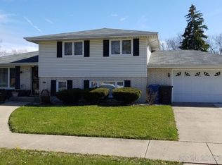 16800 Ellis Ct, South Holland, IL