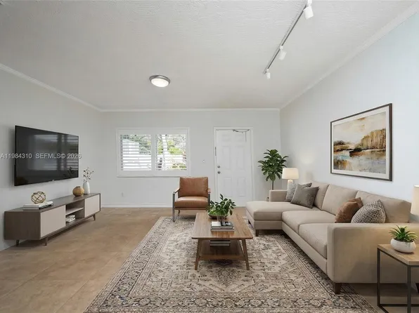 1872 NE 46th St APT D5, Fort Lauderdale, FL 33308