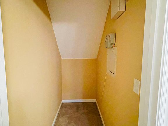 3rd image of 4800 Playschool Dr #1