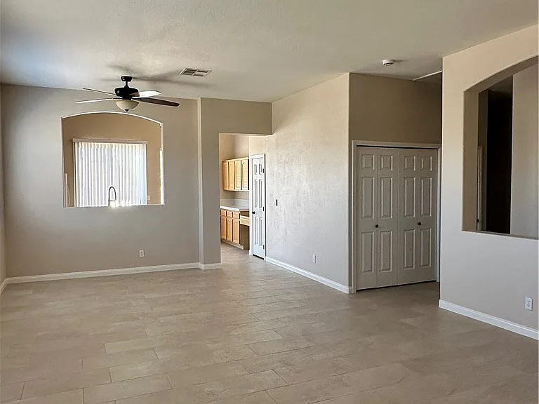 1922 Thunder Ridge Cir — Photo 4