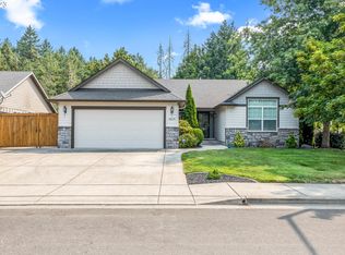 88129 Lindsay Ln, Veneta, OR 97487