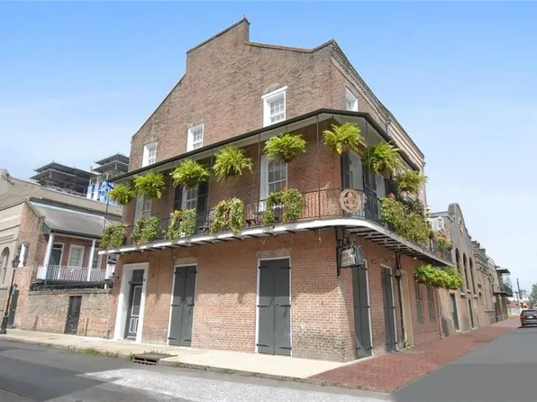 235 Burgundy St #2, New Orleans, LA 70112