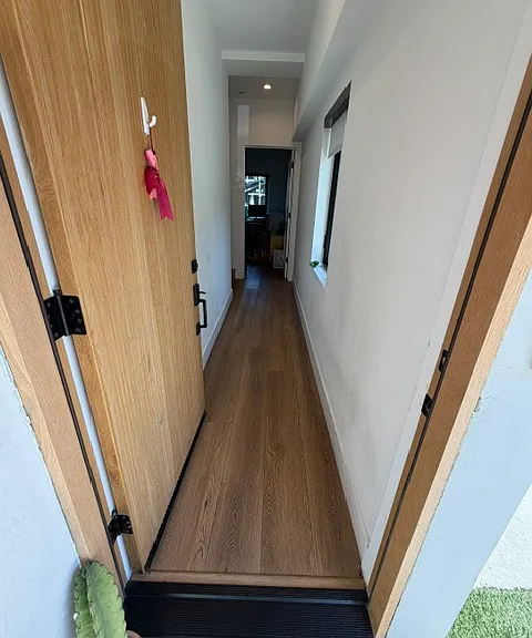 966 Sanborn Ave #B — Photo 5