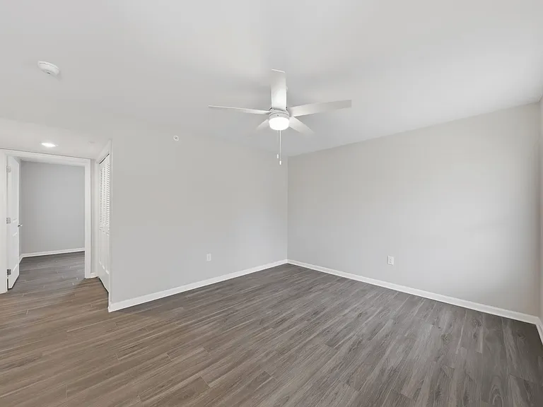 2 Emerald Way — Photo 11