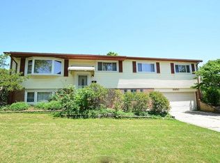 8950 Forest Ln, Oak Lawn, IL