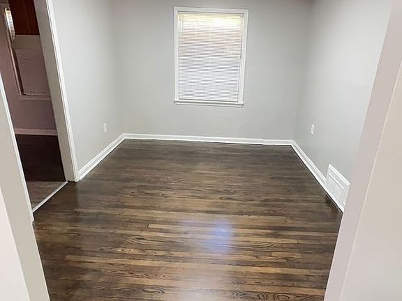 5th image of 4015 Michael Rd