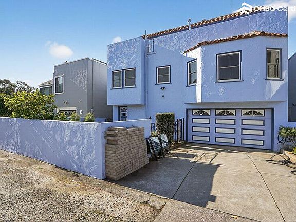 Driveway and garage - lots of parking!