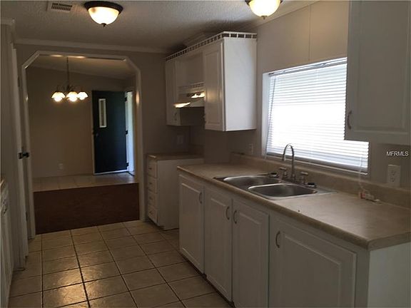 5th image of 5128 Shields Ln