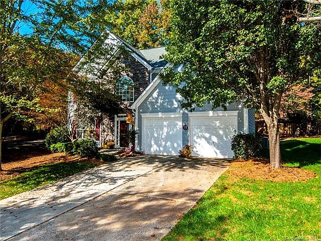 1st image of 13716 Glenford Pl