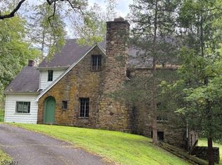 20 Rogers Rd, Far Hills, NJ 07931