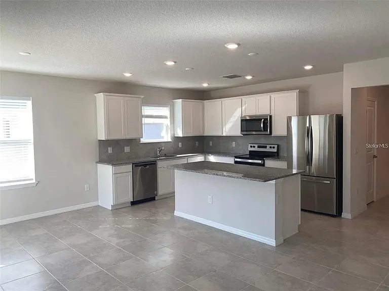 9643 Summers Cay Cir — Photo 4